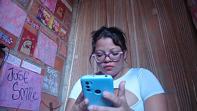Snapshot of vanuslovelatina chatting on 03.20.26 vanuslovelatina online show from 03.20.26
