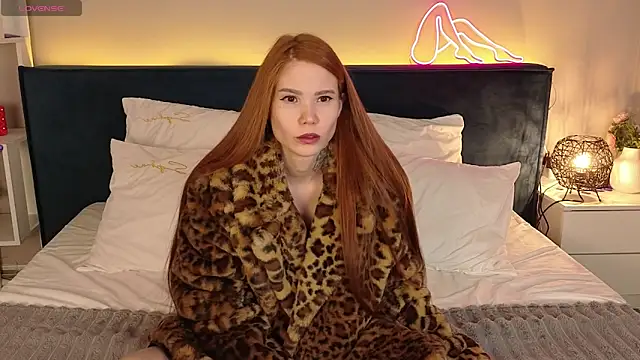 Snapshot of AdaSedona chatting on 03.06.26 AdaSedona online show from 03.06.26