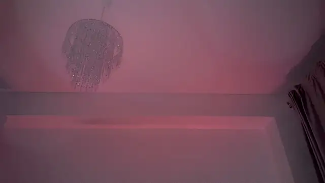 Snapshot of ElenaVoss chatting on 02.23.26 ElenaVoss online show from 02.23.26