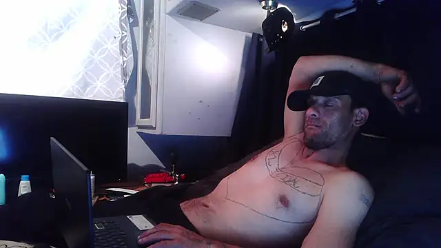 Snapshot of CharmedMoment62 chatting on 02.20.26 CharmedMoment62 online show from 02.20.26