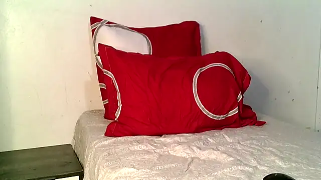 Snapshot of Mabelle_Eveline chatting on 03.14.26 Mabelle Eveline online show from 03.14.26