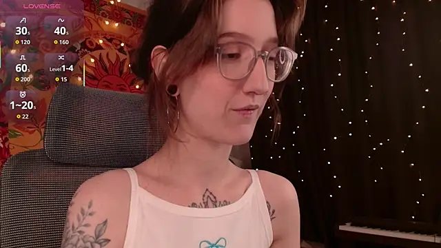 Snapshot of lolami_ chatting on 06.09.26 lolami online show from 06.09.26