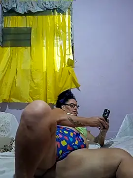 Snapshot of Monalinda-hot chatting on 02.24.26 Monalinda-hot online show from 02.24.26