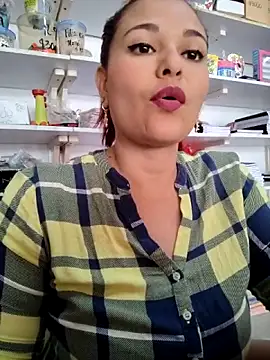 haffsa   online show from 05.25.26