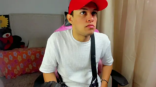 Top and bottom online show from 04.03.26