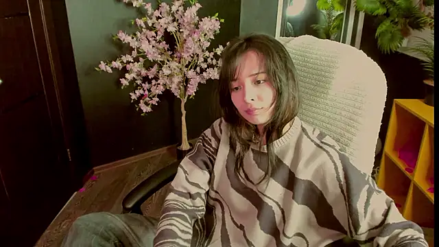 May Ling online show from 03.08.26