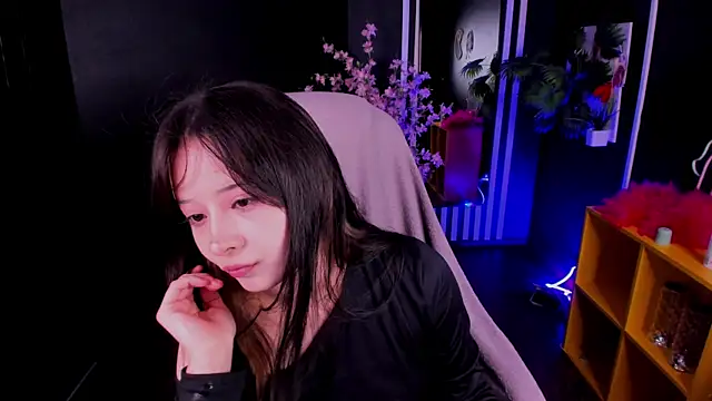 May Ling online show from 07.11.26