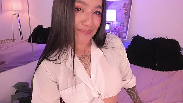 Snapshot of Valery-Dreams chatting on 02.27.26 Valery-Dreams online show from 02.27.26