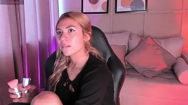 Chris Velvett online show from 03.25.26