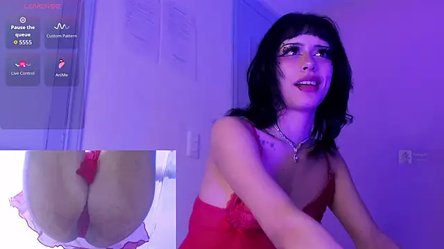 emma cg online show from 04.13.26