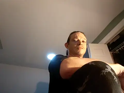 Snapshot of ShadowLove85 chatting on 04.09.26 ShadowLove85 online show from 04.09.26