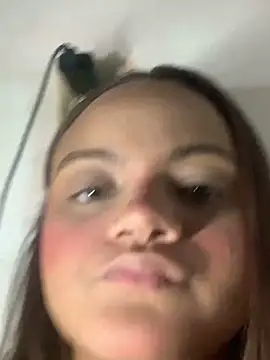 ayla0881 online show from 04.13.26