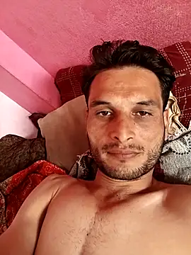 Snapshot of Beinghorny83 chatting on 02.23.26 Beinghorny83 online show from 02.23.26