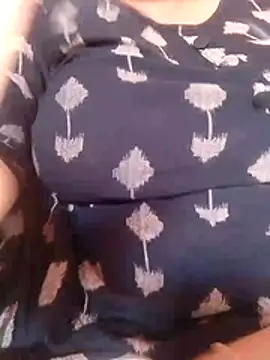 Snapshot of bigassnirali0049 chatting on 02.26.26 bigassnirali0049 online show from 02.26.26