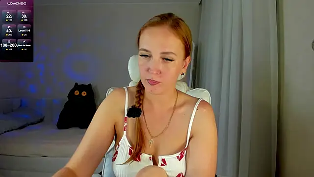 Snapshot of she_wolf chatting on 06.30.26 she wolf online show from 06.30.26