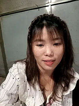 Snapshot of Girl-crazy1 chatting on 03.07.26 Girl-crazy1 online show from 03.07.26