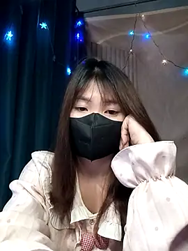 Snapshot of Girl-crazy1 chatting on 04.04.26 Girl-crazy1 online show from 04.04.26