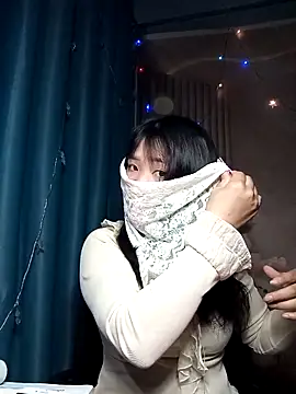 Snapshot of Girl-crazy1 chatting on 04.13.26 Girl-crazy1 online show from 04.13.26