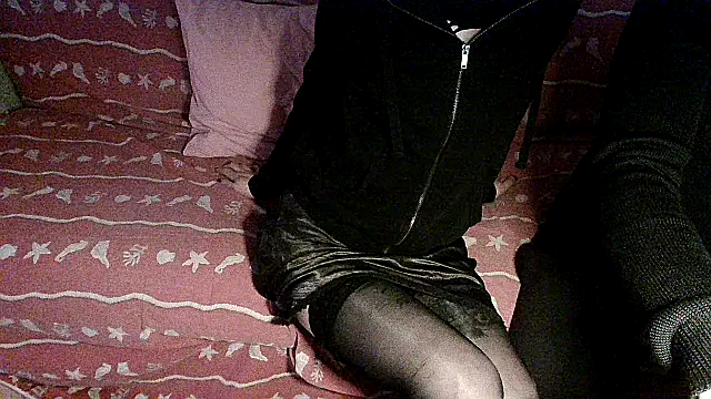 Snapshot of Sexwestworld chatting on 02.12.26 Sexwestworld online show from 02.12.26