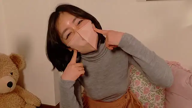 Mochi-Momo online show from 03.01.26