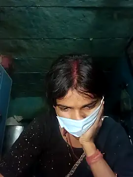 Snapshot of Desi_Couple_P chatting on 02.18.26 Desi Couple P online show from 02.18.26