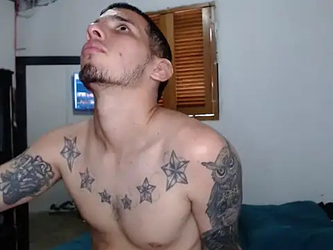 Snapshot of HotSinlge chatting on 02.17.26 HotSinlge online show from 02.17.26