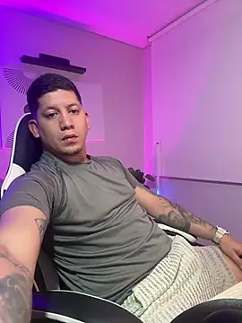  robertobaggioo online show from 04.09.26