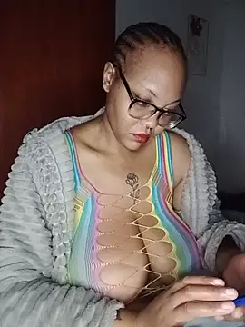 Snapshot of ShantelBootyBoobs chatting on 07.16.26 ShantelBootyBoobs online show from 07.16.26