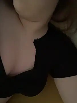 LixuryBaby online show from 02.15.26