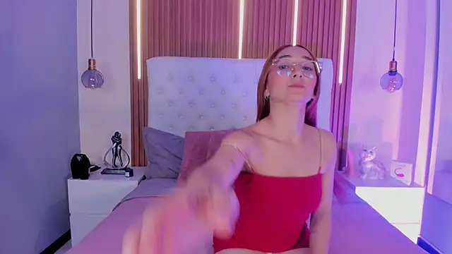 AmbeerRosee online show from 02.14.26