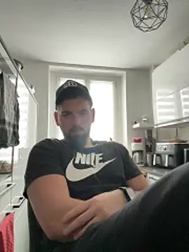 Snapshot of xxxsharkexxx chatting on 02.19.26 xxxsharkexxx online show from 02.19.26