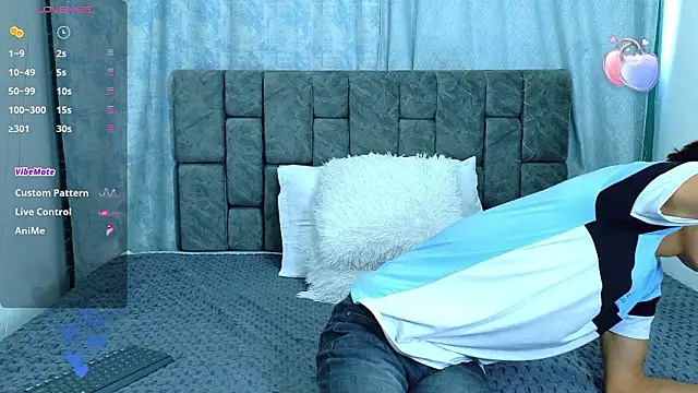 Snapshot of NicolasTorrez chatting on 02.26.26 NicolasTorrez online show from 02.26.26