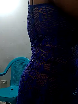 honey-suckle online show from 02.18.26