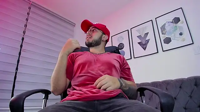 Snapshot of ethan_grace chatting on 02.16.26 ethan grace online show from 02.16.26