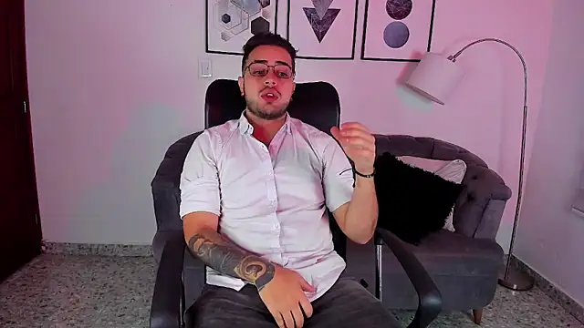 Snapshot of ethan_grace chatting on 02.27.26 ethan grace online show from 02.27.26