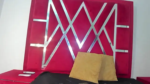 Mia scandark online show from 03.16.26