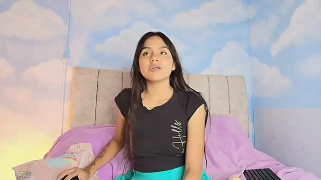 Aliclark online show from 04.17.26