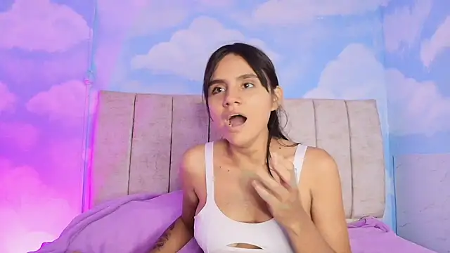 Aliclark online show from 04.18.26