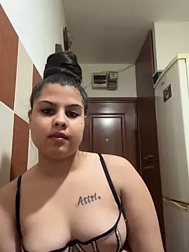 Snapshot of Vivike234 chatting on 02.22.26 Vivike234 online show from 02.22.26