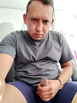 Snapshot of Hachi28 chatting on 03.01.26 Hachi28 online show from 03.01.26