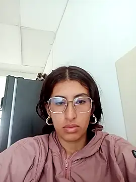 Esperanza  hot online show from 02.14.26