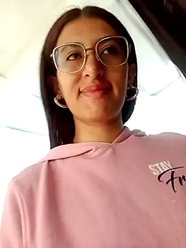 Esperanza  hot online show from 02.27.26