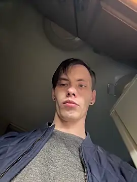 Snapshot of Erick_Wilson chatting on 12.19.25 Erick Wilson online show from 12.19.25