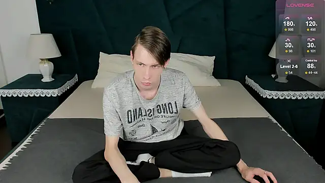 Snapshot of Erick_Wilson chatting on 01.10.26 Erick Wilson online show from 01.10.26