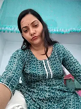 Anushka Singh0 online show from 03.27.26