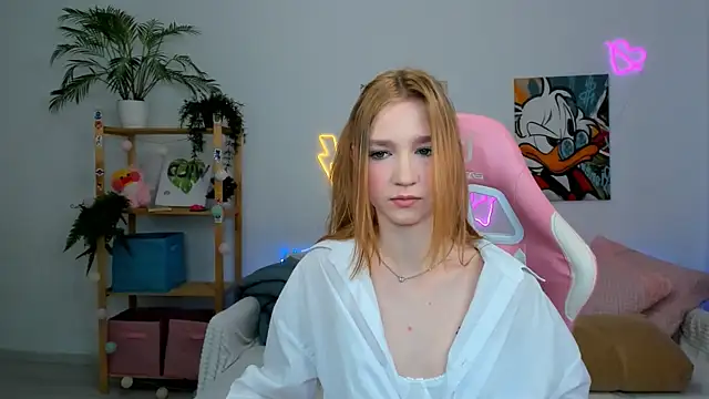 Snapshot of Ophelia_Jay chatting on 02.18.26 Ophelia Jay online show from 02.18.26