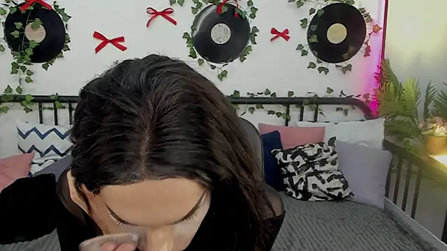 MadisonEsprit online show from 03.03.26