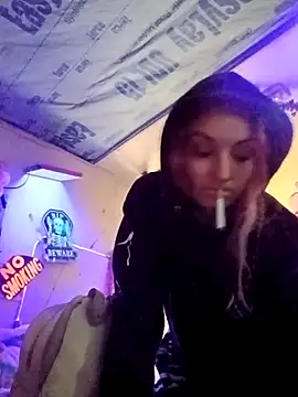 issyamazin online show from 04.08.26