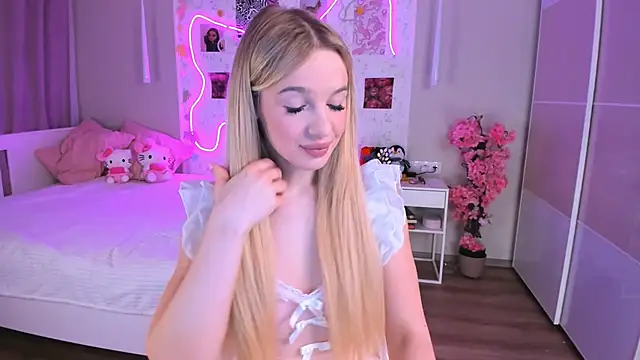 Ella Lane online show from 04.08.26