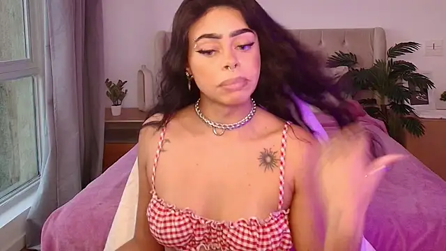 Pauline Clark online show from 03.31.26